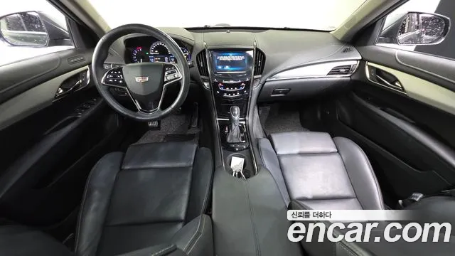 Cadillac ATS — интерьер