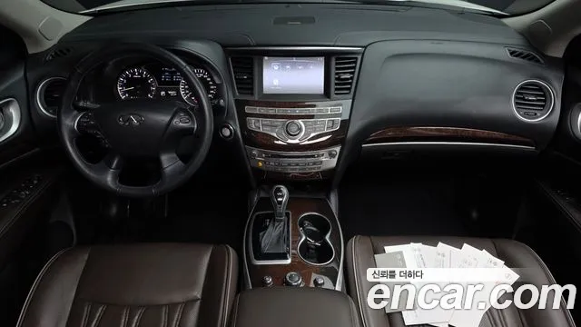 Infiniti QX60 — интерьер