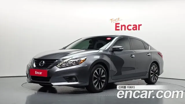 Nissan Altima