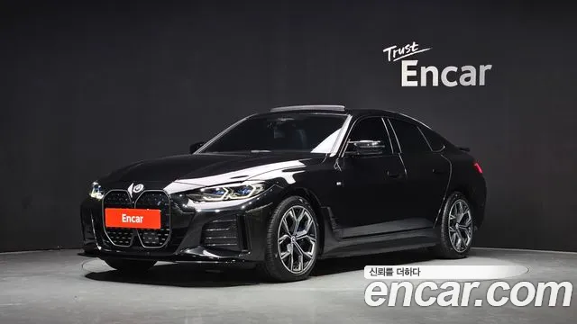 BMW i4