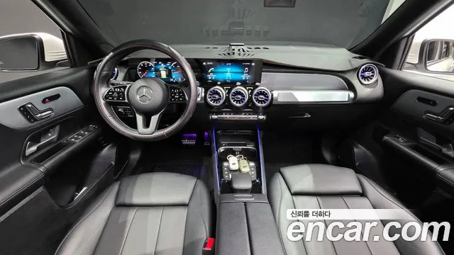 Mercedes-Benz GLB-класс — интерьер