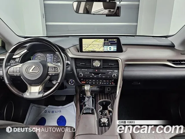 Lexus RX — интерьер