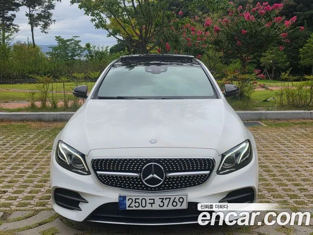 Mercedes-Benz E-класс
