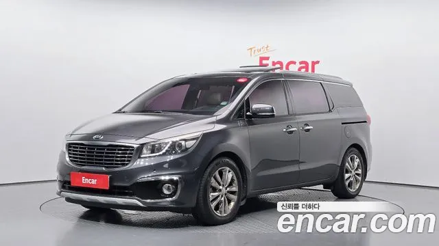 Kia Carnival — экстерьер