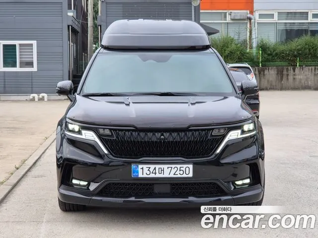 Kia Carnival — экстерьер