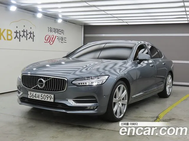 Volvo S90