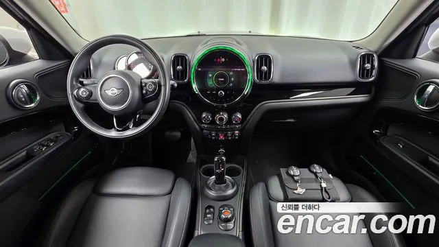 MINI Countryman — интерьер
