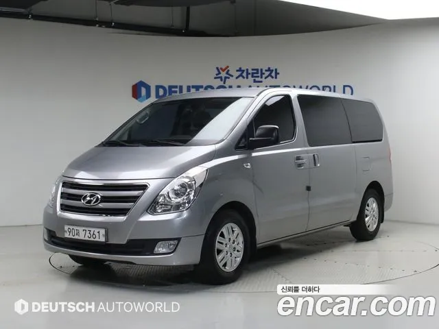 Hyundai Starex