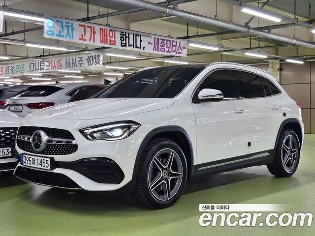 Mercedes-Benz GLA-класс