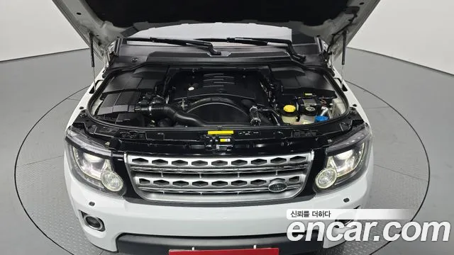Land Rover Discovery — интерьер