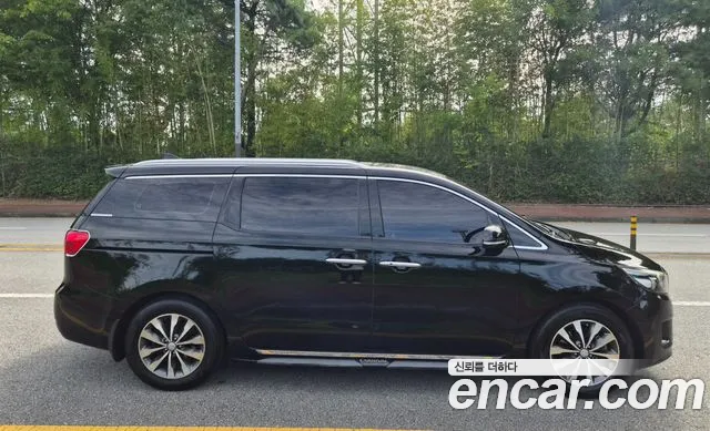 Kia Carnival — интерьер