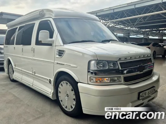 Chevrolet Express Van — экстерьер