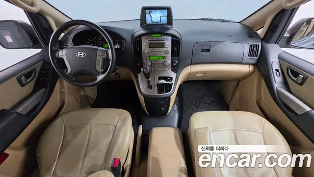 Hyundai Starex — интерьер