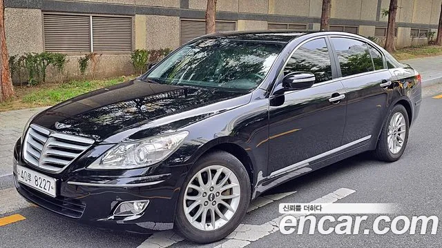 Hyundai Genesis