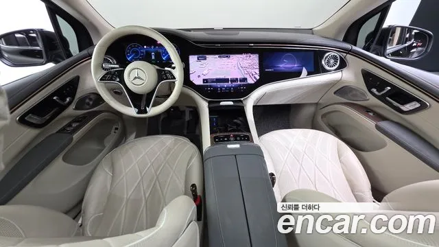 Mercedes-Benz EQS — интерьер