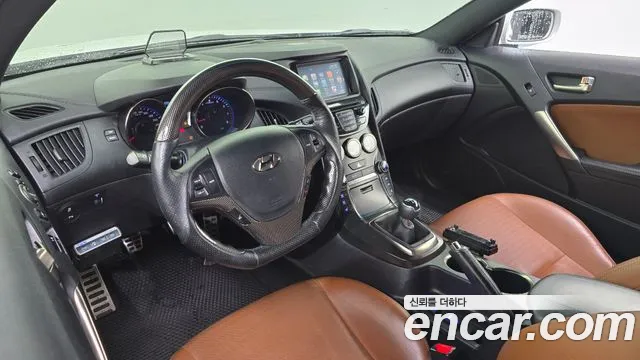 Hyundai Genesis — интерьер