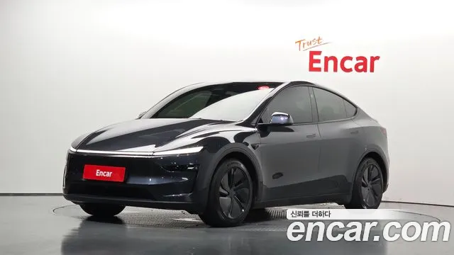 Tesla Model Y — экстерьер