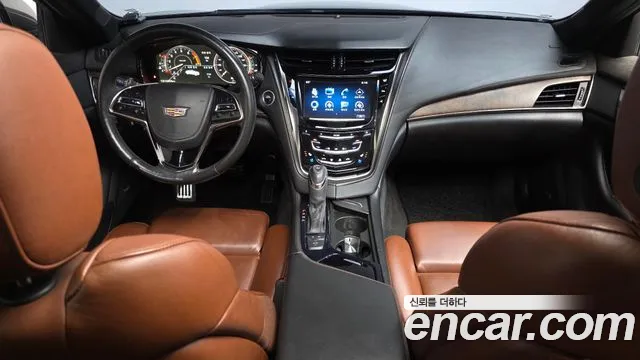 Cadillac CTS — интерьер