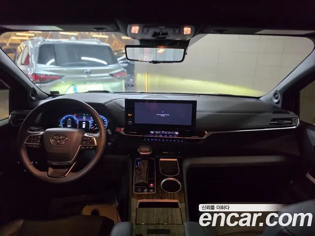 Toyota Sienna — интерьер