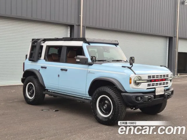 Ford Bronco — экстерьер