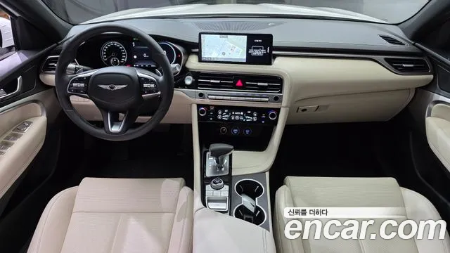 Genesis G70 — интерьер