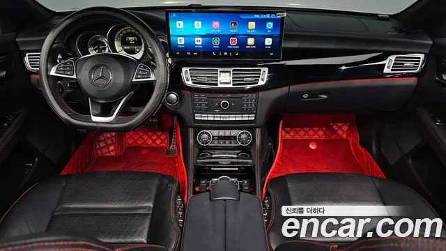 Mercedes-Benz CLS-класс — интерьер