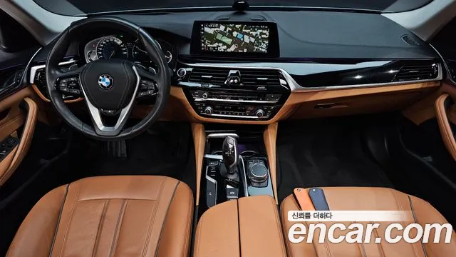 BMW 5 серия — интерьер