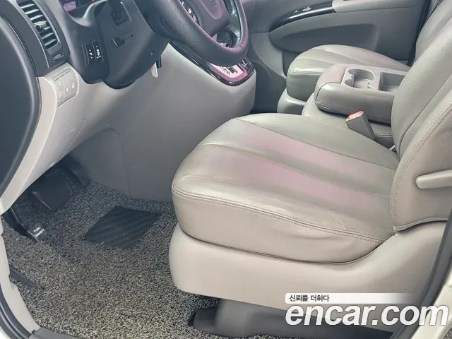Kia Carnival — интерьер