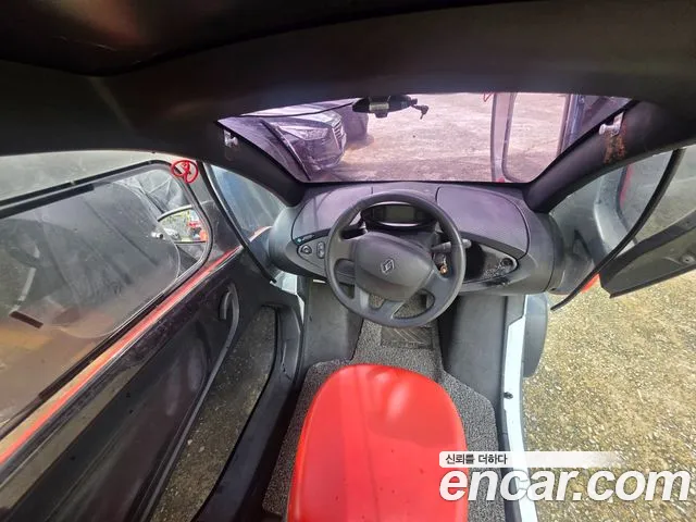 Renault Korea Twizy — интерьер