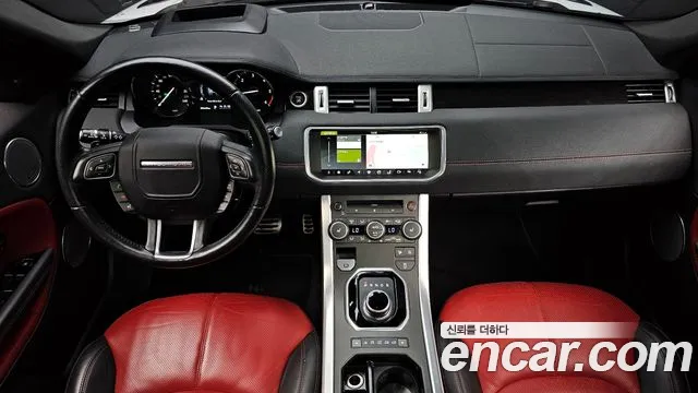 Land Rover Range Rover Evoque — интерьер