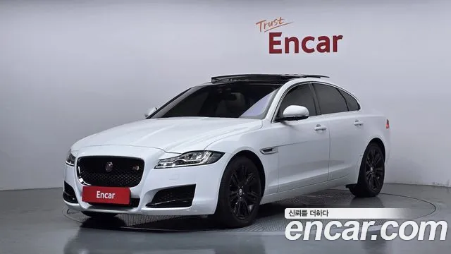 Jaguar XF — экстерьер