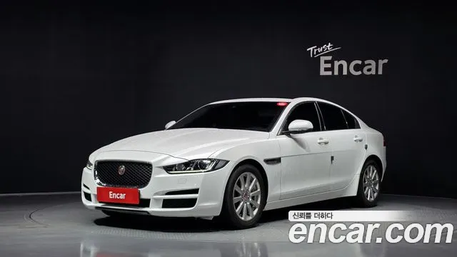 Jaguar XE — экстерьер