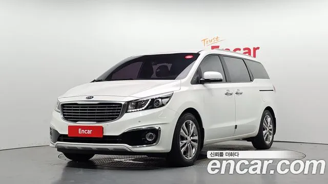 Kia Carnival — экстерьер
