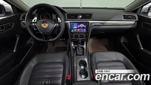 Volkswagen Passat — интерьер