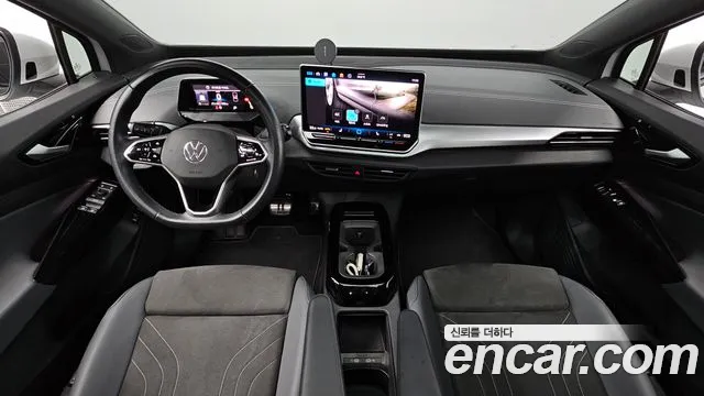 Volkswagen ID.4 — интерьер