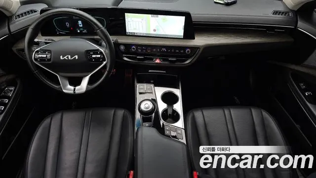 Kia K8 — интерьер