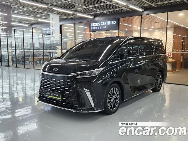 Lexus LM — экстерьер