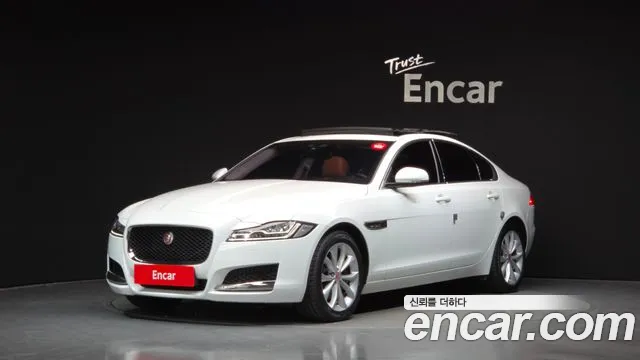Jaguar XF — экстерьер