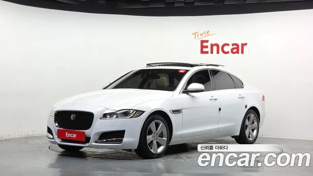 Jaguar XF — экстерьер