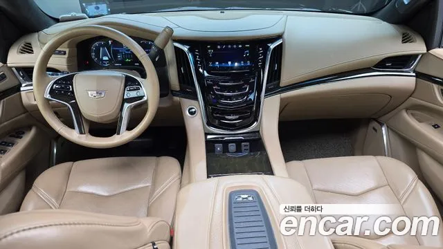 Cadillac Escalade — интерьер