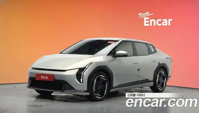 Kia EV4 — экстерьер