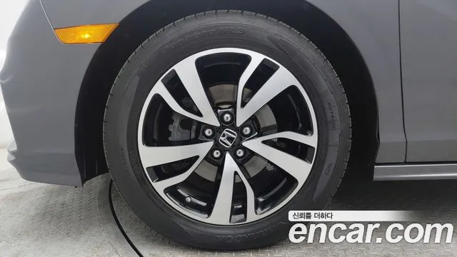 Honda Odyssey — интерьер