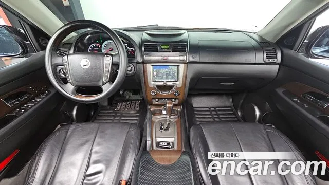 KG Mobility Rexton — интерьер