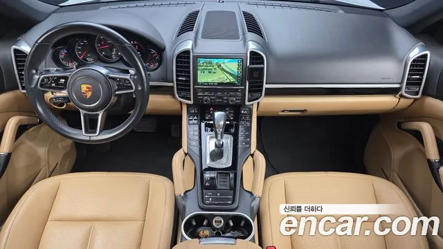 Porsche Cayenne — интерьер