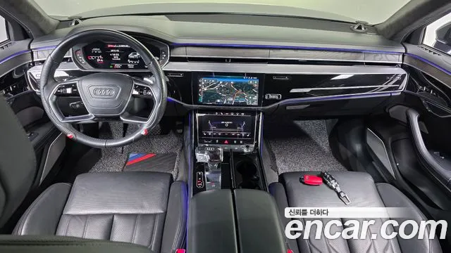 Audi A8 — интерьер