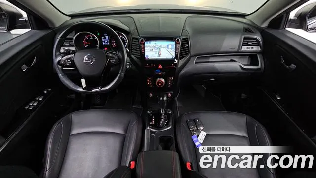 KG Mobility Tivoli — интерьер