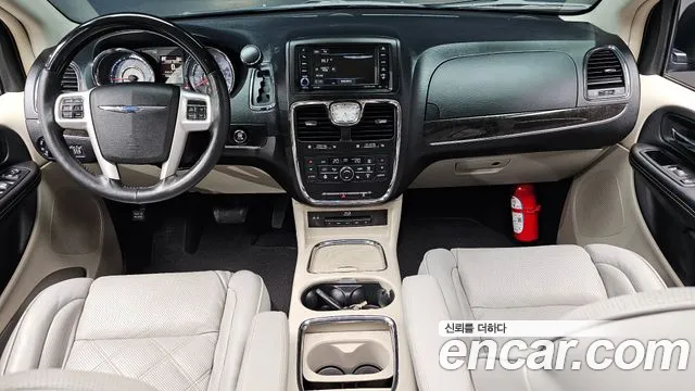 Chrysler Grand Voyager — интерьер