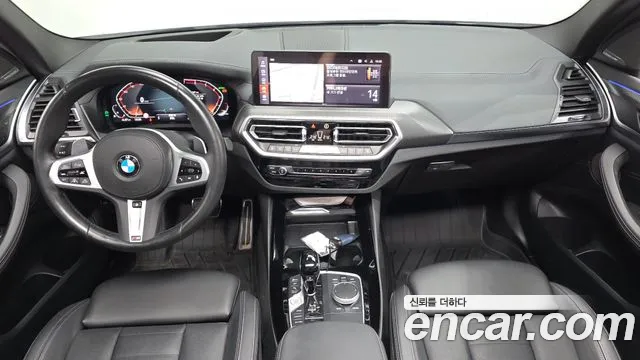 BMW X3 — интерьер