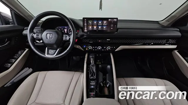 Honda Accord — интерьер