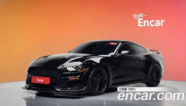 Ford Mustang — экстерьер